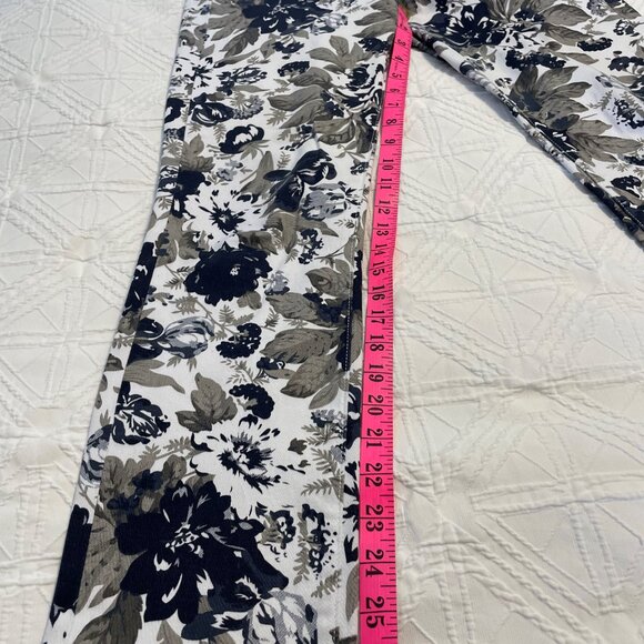 Tristan Floral Pull-On Pants - Picture 6 of 9